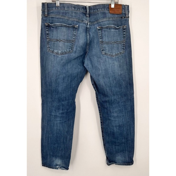 Lucky Brand 221 Straight Leg Jeans Mens 38x30 Medium Wash Blue Denim 1410 - Picture 2 of 8